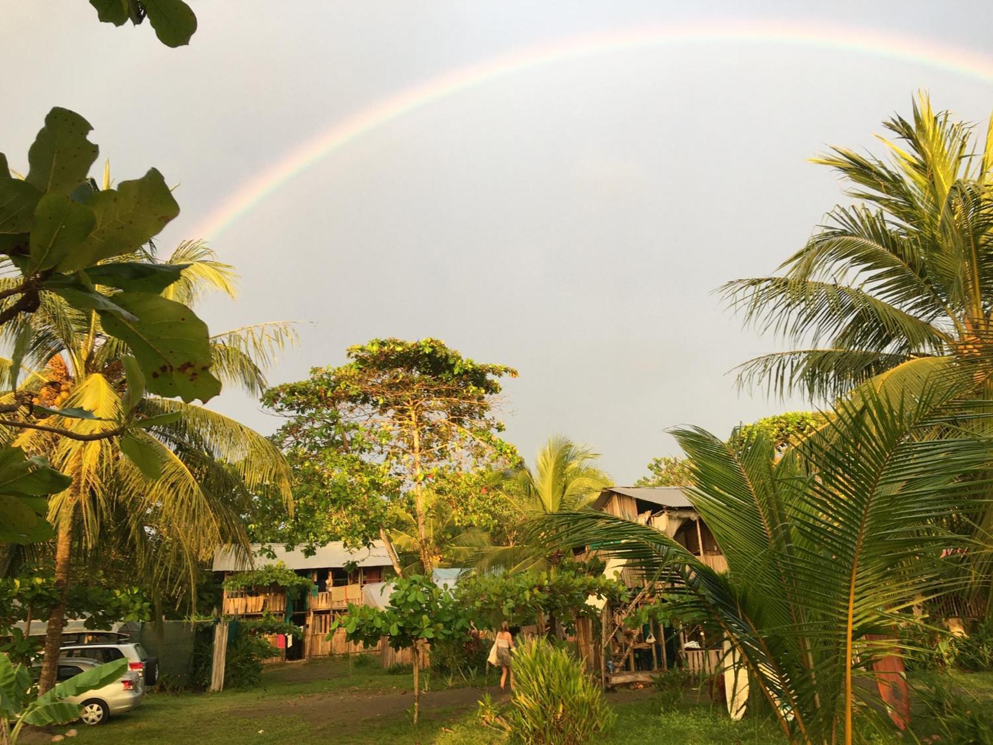 Miguel Surf Camp Hotel Quepos Exterior foto